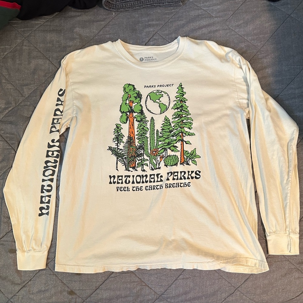 Large, cream Urban Outfitters t-shirt